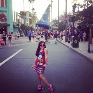 Hollywood Studios hat