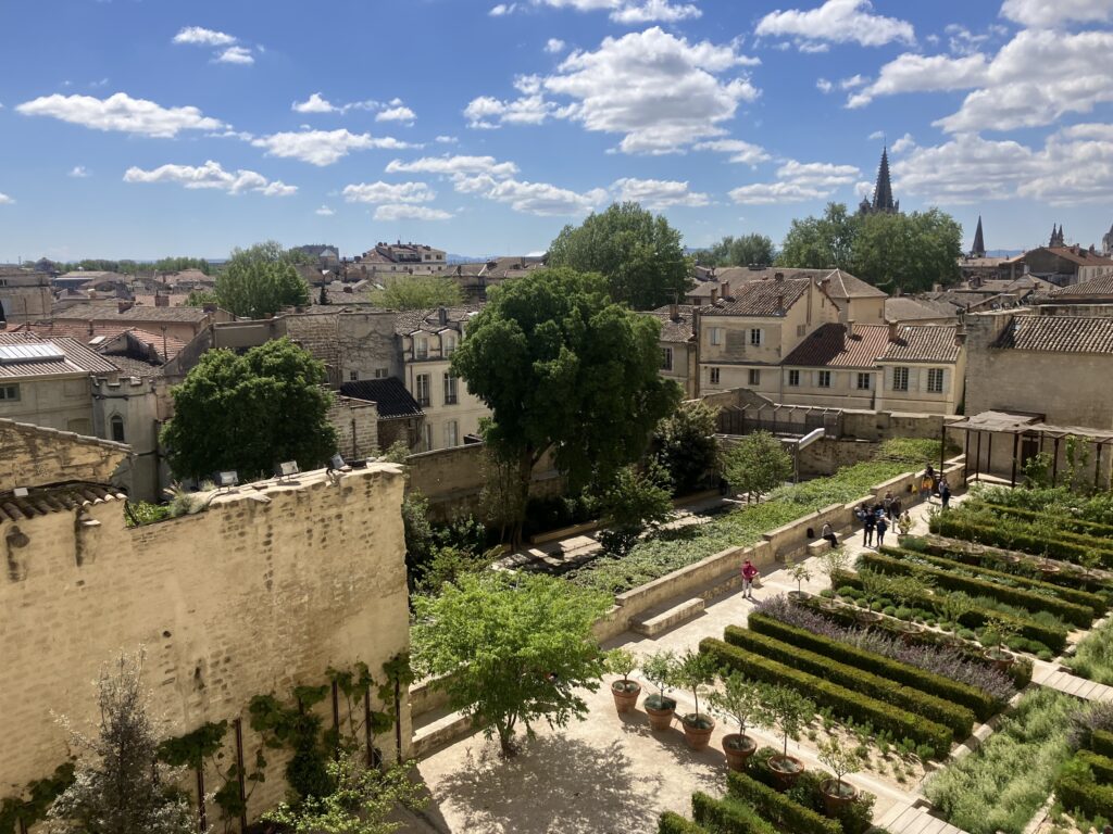 A view of the garden inside the Palais des Papes from above.