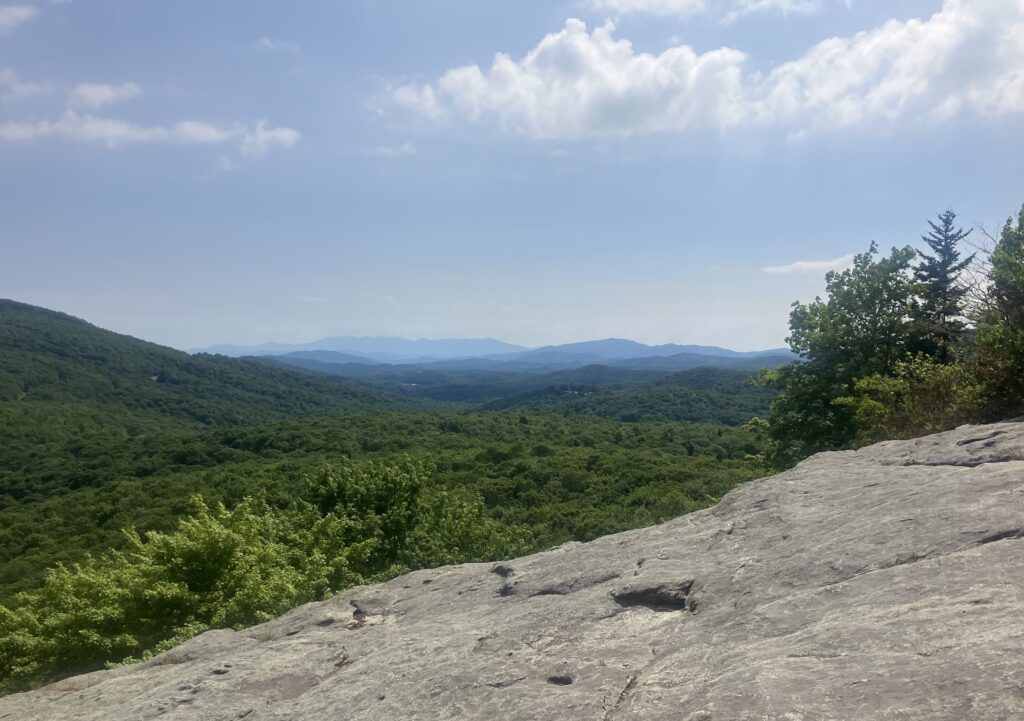 Beacon Heights Trail lookout